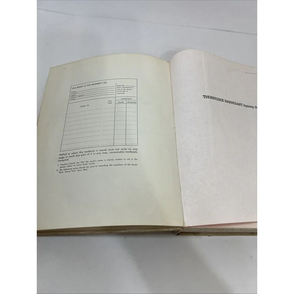 Vintage‎ Book - 1968 Thorndike Barnhart Star Edition Beginning Dictionary